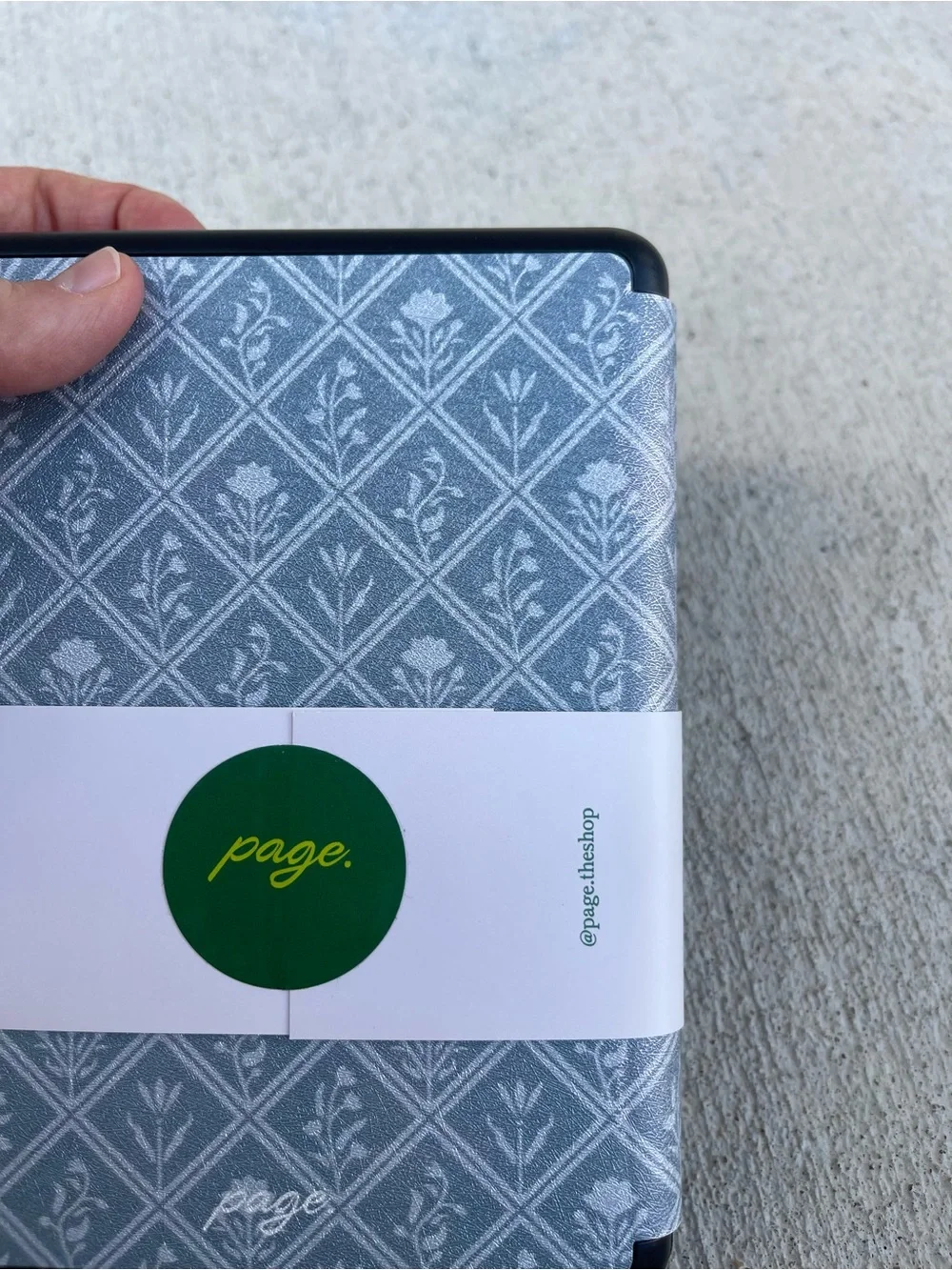 Page The Shop Kindle Paperwhite 11th Generation Cover Case Green Floral Reader